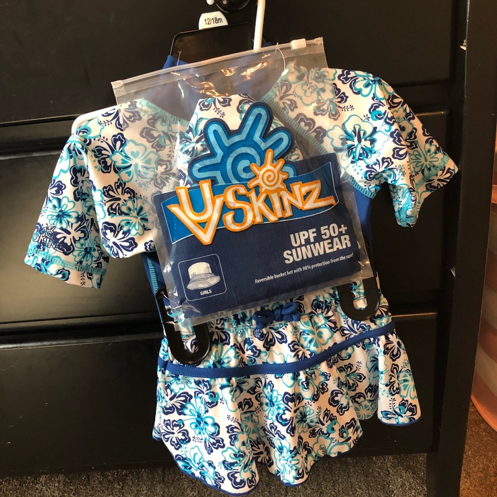 12-18 month girls 3 P.C. swimsuit